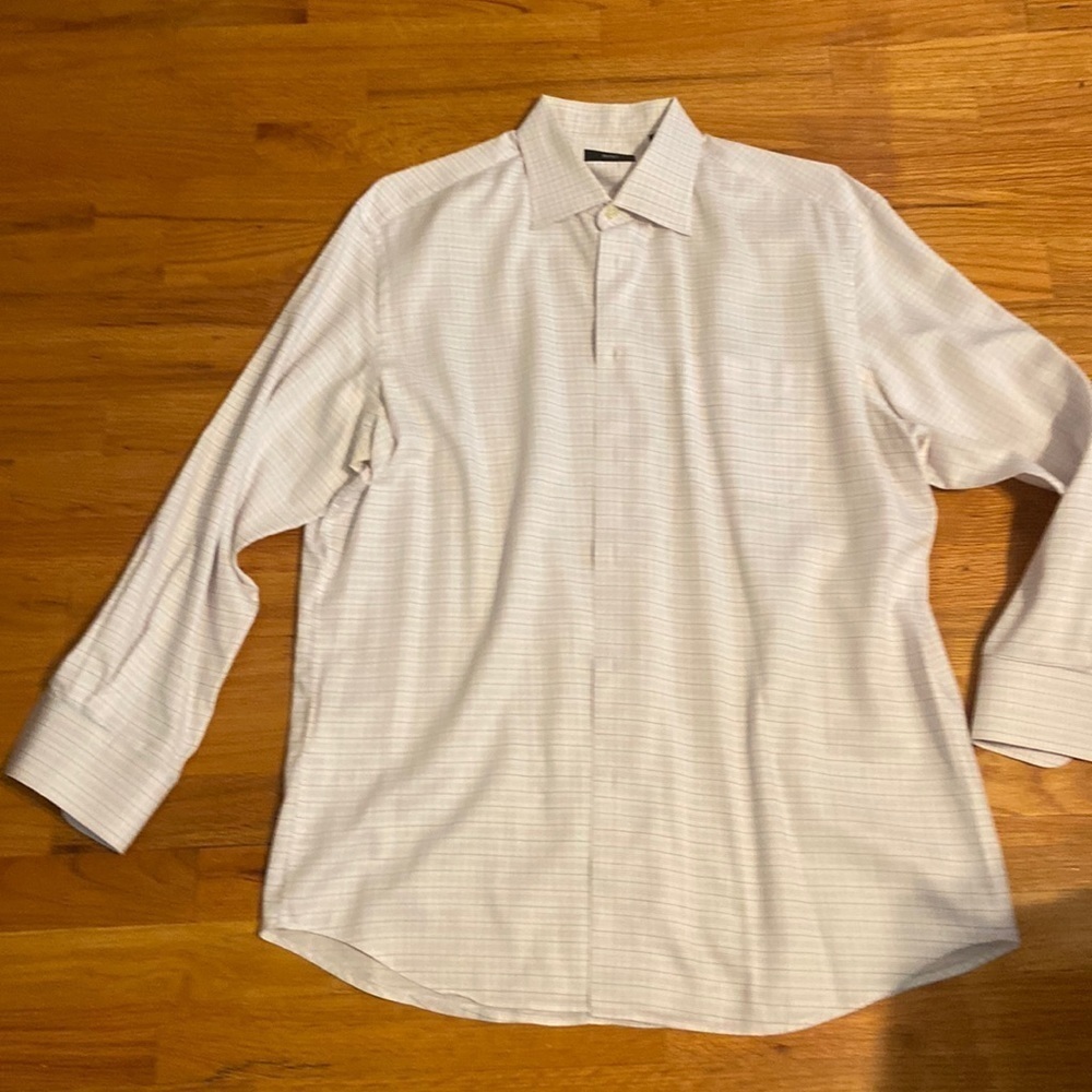 Men’s Boss/Hugo Boss button down shirt. 16 1/2 neck. 32/33